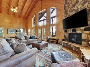 Luxury Ski Cabin | Sleeps 25 | 2 Min to Lifts - Image 3