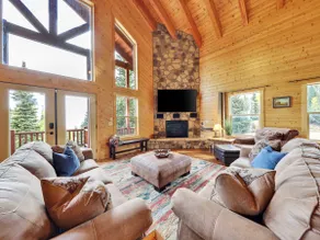 Luxury Ski Cabin | Sleeps 25 | 2 Min to Lifts - Image 2