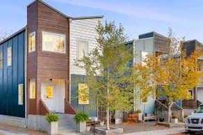 Downtown, Walkable Family Oasis w/ Park+Playground - Image 2