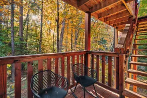 Secluded Cabin | 2 King Suites | 5 Mins to it all - Image 4
