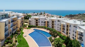 BnB Homes Ocean view Apartment with panoramic Terrace, 2 Swimming pools & Tennis court - Image 3