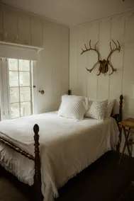 Luxury Cabin Getaway •2 min to Beach• 1hr Chicago - Image 5