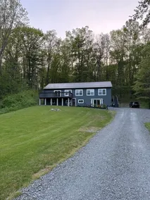 Perfectly situated four bedroom Finger Lakes house - Image 3