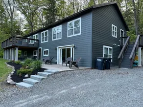 Perfectly situated four bedroom Finger Lakes house - Image 4