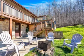 Bay Mount Chalet with Sauna - Image 4