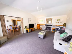 The Esplanade * 3 bedroom house - Image 2