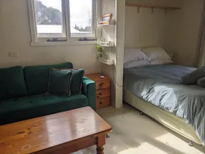 Central Garden Guesthouse - Image 5