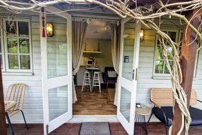Treetops, a relaxing haven in Bantham South Devon - Image 3