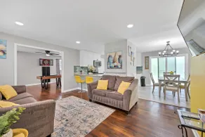 Fun 3BR-2bath with a game room-Near Rivers Casino - Image 4