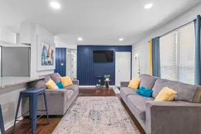 Fun 3BR-2bath with a game room-Near Rivers Casino - Image 2