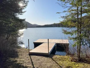 Chalet Blü | Bord de l'eau & Foyer - Image 3