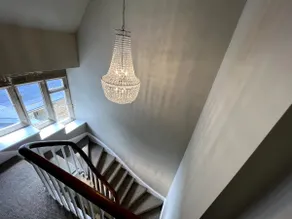 Traditional 6br farmhouse - Image 3