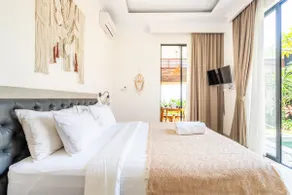 Spacious 1 Bedroom Villa in Kuta - Lotus - Image 2
