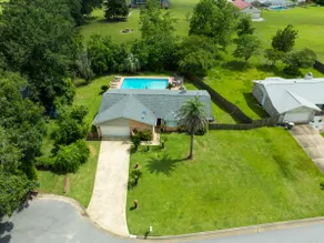 Quiet Family Pool Home! Airbnb's Favorite! TOP 1% - Image 5