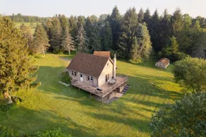 Elk Mountain Vacation Home on 21 Acres - Image 2