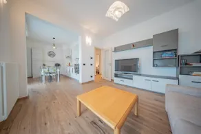 Castelaus, Lake view, 1 Min Walk from the Lake - Image 3
