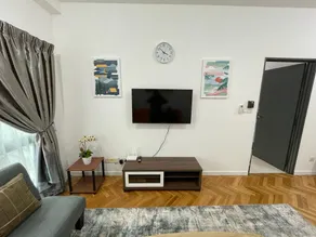 Amir's SafeHouse @ Emira Residence (WiFi + Netflix) - Image 2