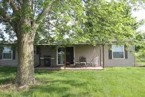 Clean/Charming/ quite/3br, 2 ba house by the park. - Image 5