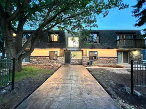 Morden Newly renovated 1BR Flats, walk to Whyte - Image 2