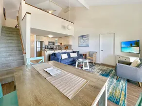 Direct Beachfront/Oceanfront Condo - 3 minute walk into Kapa'a - Image 3