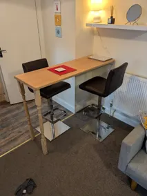 One Bedroom Ground Floor Garden Flat - Image 5