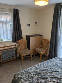 One Bedroom Ground Floor Garden Flat - Image 2