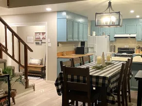 Bright, Cheerful Cabin in Blue Lake Springs - Image 4