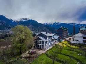 Moreish Villa: Entire Cottage of 3BHK - Image 3