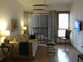 The best location! Private 2 bedroom AC apartment in Asunción - Image 5