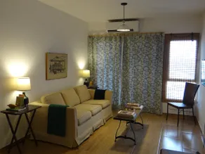 The best location! Private 2 bedroom AC apartment in Asunción - Image 2