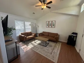 Elmridge - Hilltop Getaway - Image 3