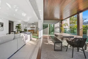 Abode La Vie- Beachside home with solar heated pool - Image 5