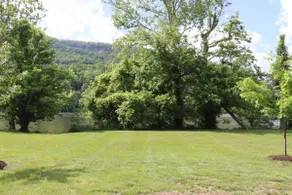 Cozy, riverfront house - 15 minutes from Virginia Tech - Image 5