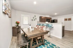 Stylish 3bd/2.5b 15 mins from dtwn and IAH - Image 3