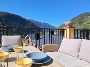 Duplex with view | Terrace and parking in Encamp - Image 2