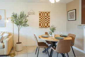 Walk To Sand Beach, 2BR/2BA, Cozy Condo for Family - Image 4