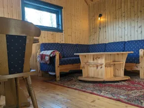 Classic cabin between Lofoten and airport - Image 2