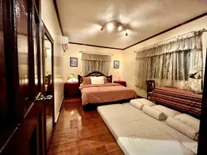 St Martin Suite & Private Resort - Image 2