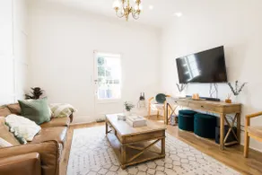 1930's Vale Cottage - Beautifully Restored - Image 2