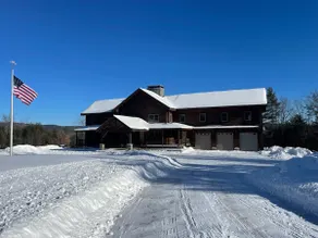 Private 175-Acre Majestic Cabin - Sleeps 18 - Image 4