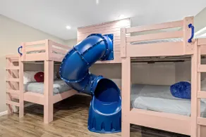 *Beach views*Bunk bed slide*shuffleboard*foosball - Image 3