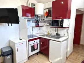 (#08) Nice studio with free private parking - Image 5