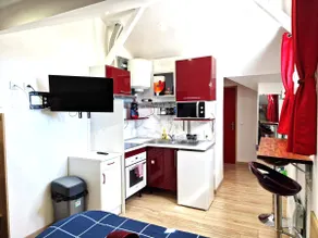 (#08) Nice studio with free private parking - Image 2