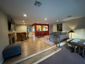 Lake Balboa Ranch Home with Pool & indoor Jacuzzi - Image 3