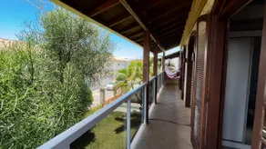 Spacious house with pool and game room - Image 2