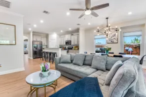 The Retreat:hot tub,pool,near DT and Uptown Dallas - Image 2