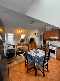 apartment - Image 2