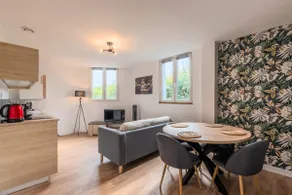 Monet-Superior-Private-Apartment - Image 2