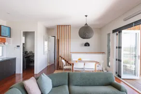 BAY PROPERTIES . The Chill - Image 2