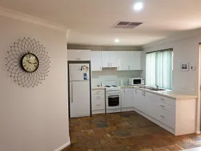 Tranquil Retreat Mandurah. - Image 3